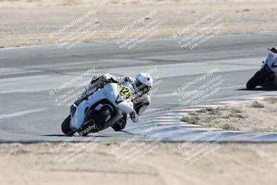 media/Nov-01-2025-CVMA (Sat) [[fc0f7531b8]]/Race 9-Amateur Supersport Middleweight/